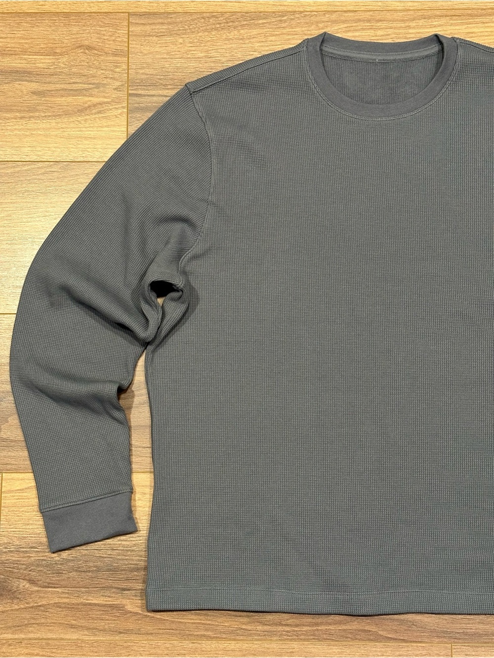 Lululemon Cotton-Blend Waffle Knit Long-Sleeve Shirt in Gray Size XXL - Picture 3 of 10